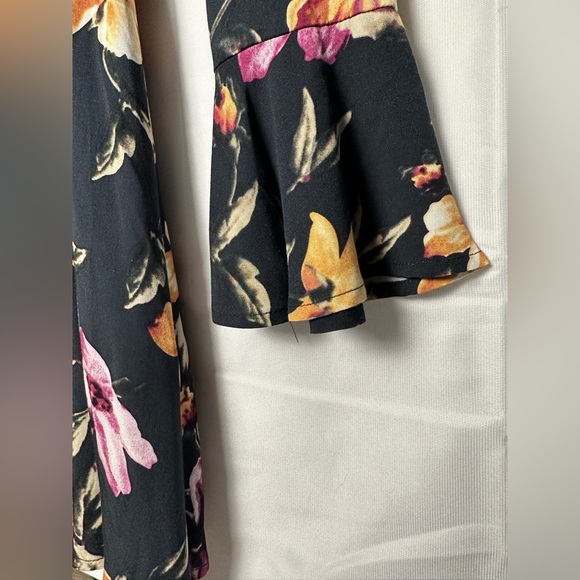 Kendall & Kylie Black Floral Cut-Out Dress XS - Picture 5 of 7